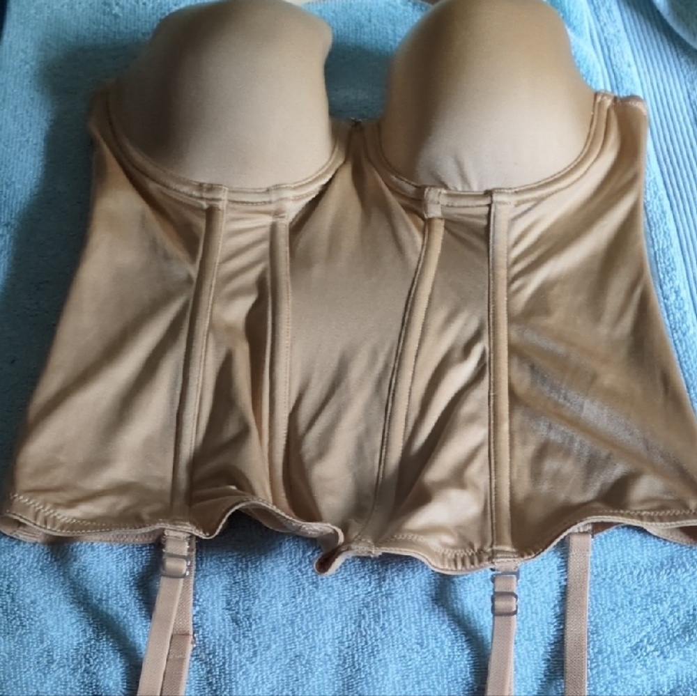 Frederick's of Hollywood Tan Shapewear Corset